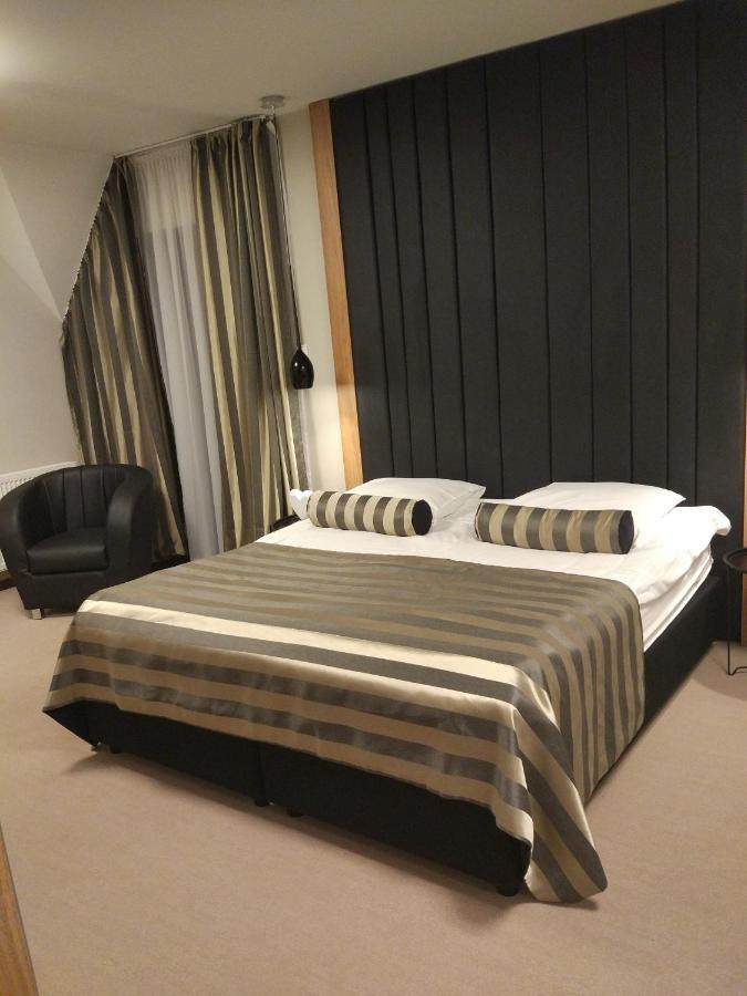 Bulwary Biznes Bed & Breakfast Mielec Luaran gambar